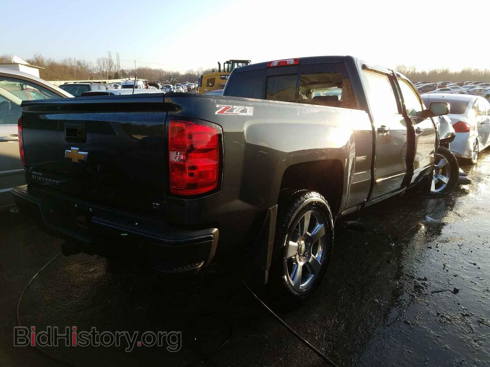 2017 CHEVROLET SILVERADO - VIN: 1GCUKREC0HF135992 - Фото 4