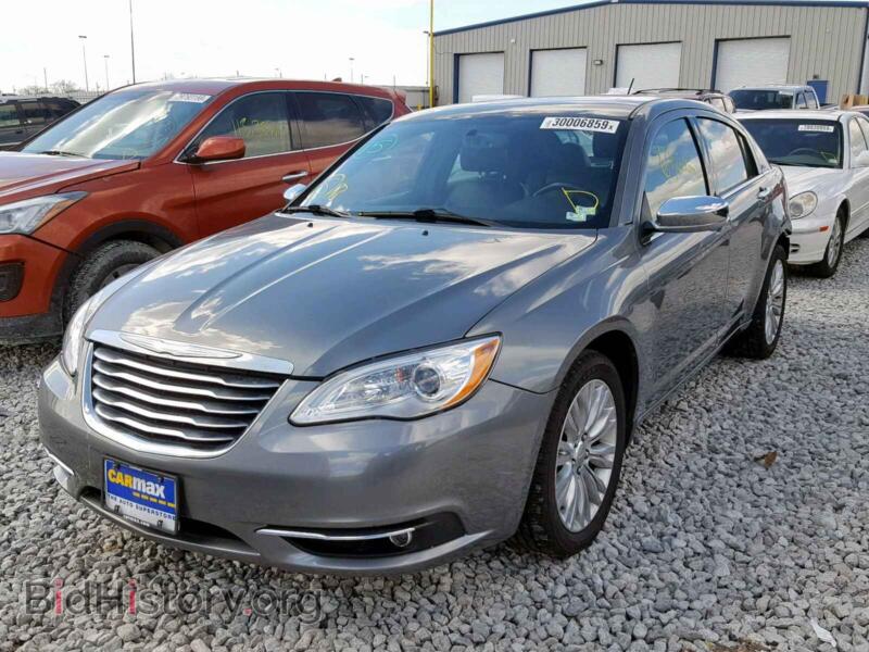 2012 Chrysler 200 (VIN 1C3CCBCB6CN137632) — фото 2 из 10