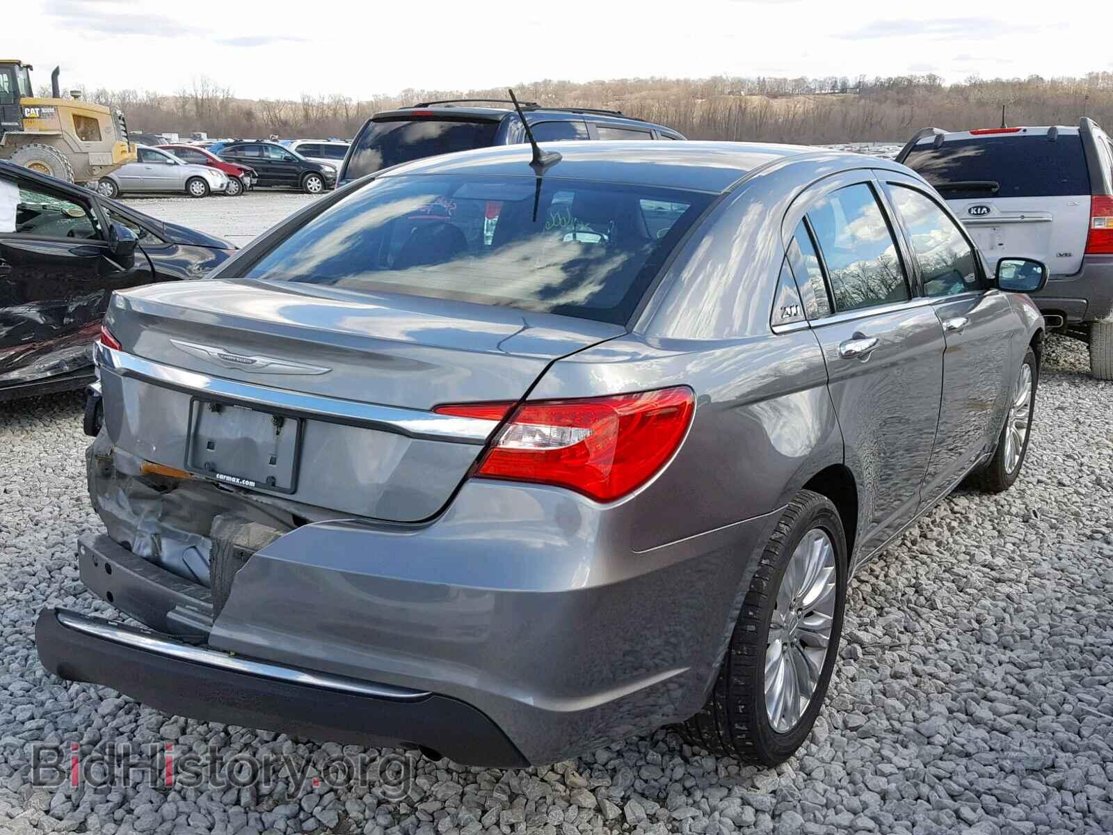 2012 CHRYSLER 200 - VIN: 1C3CCBCB6CN137632 - Фото 4