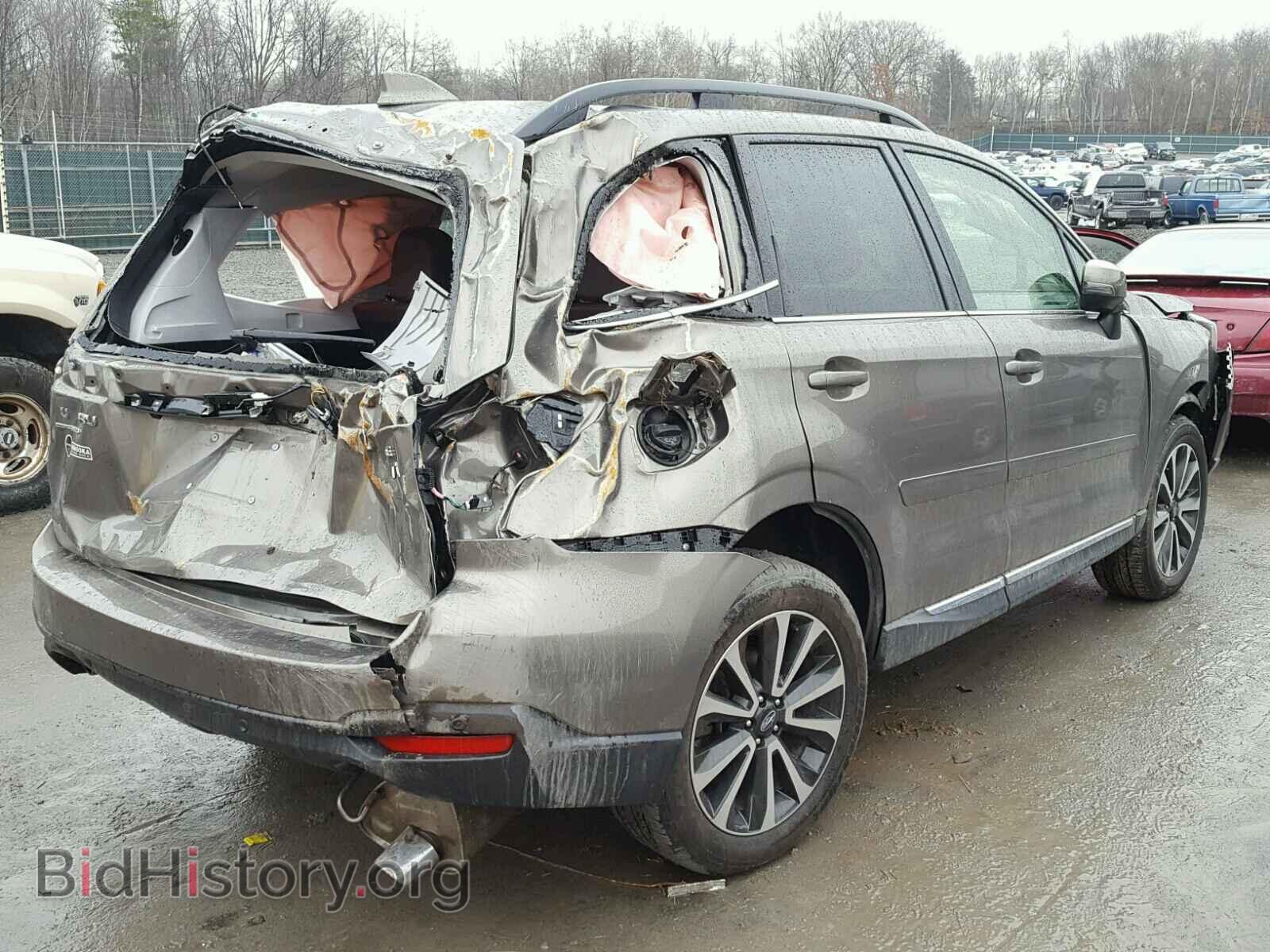 2017 SUBARU FORESTER - VIN: JF2SJGWC7HH433054 - Фото 4