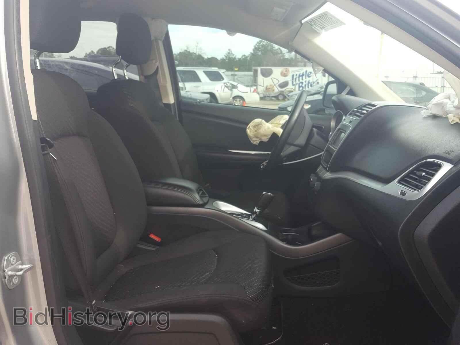 2018 DODGE JOURNEY - VIN: 3C4PDCAB6JT241893 - Фото 5
