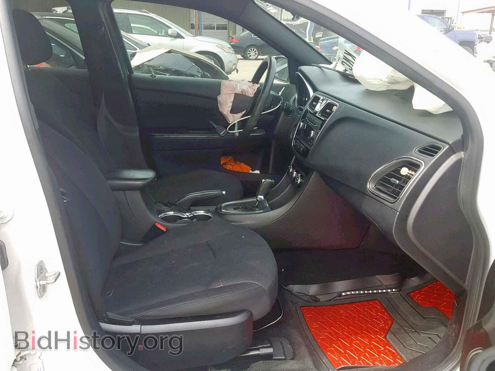 2014 CHRYSLER 200 - VIN: 1C3CCBAG1EN137202 - Фото 5