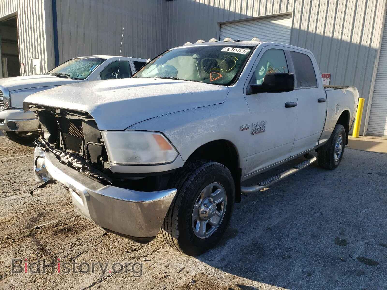 2015 RAM 2500 - VIN: 3C6TR5DT5FG654959 - Фото 2