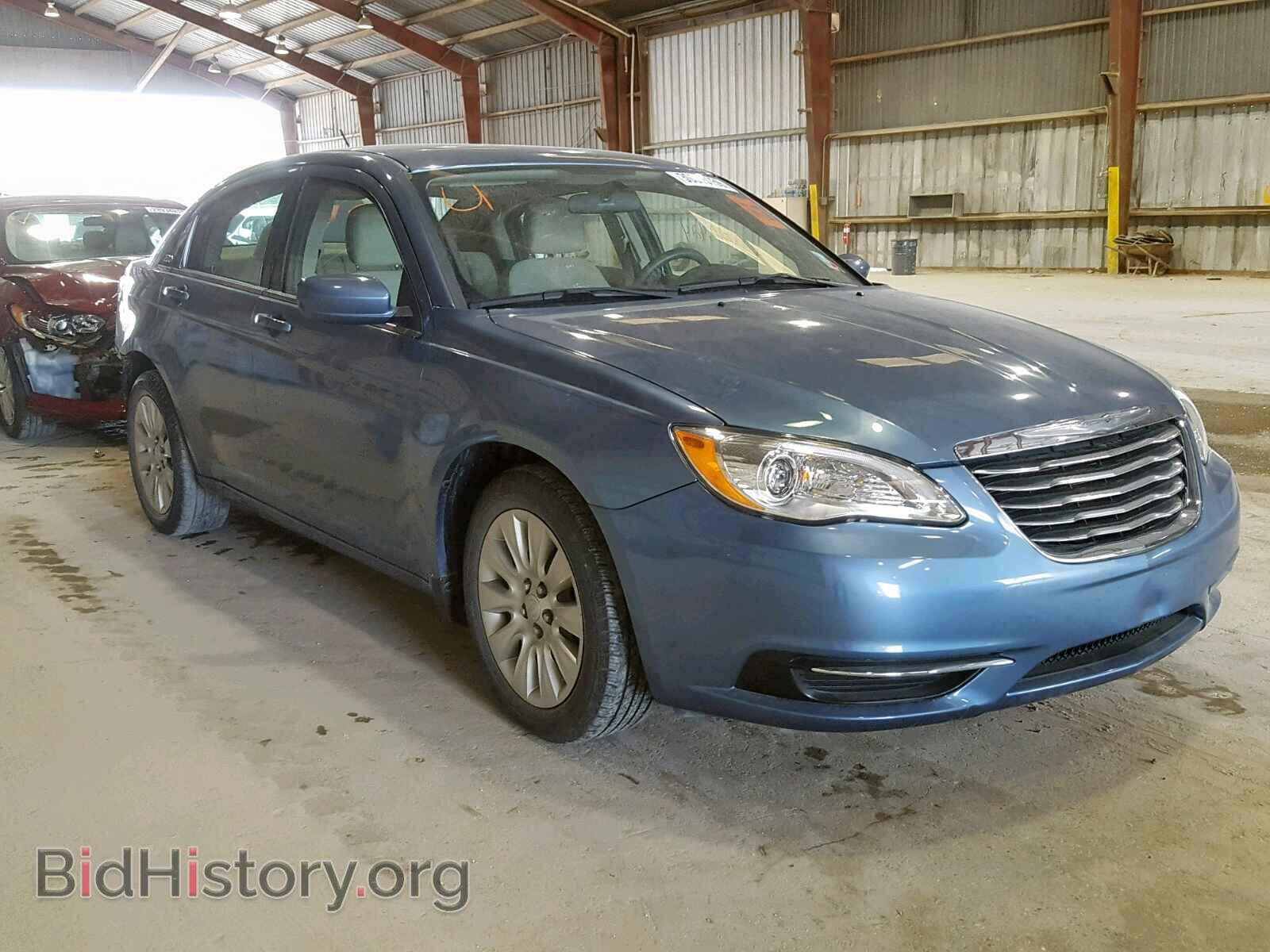 Photo 1C3BC4FB0BN617330 - CHRYSLER 200 2011