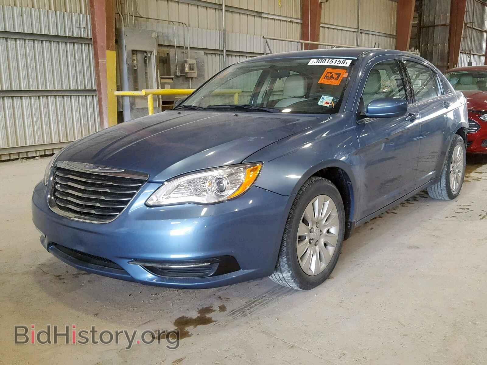 2011 CHRYSLER 200 - VIN: 1C3BC4FB0BN617330 - Фото 2
