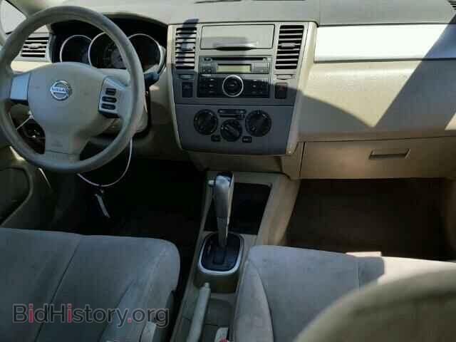 2008 NISSAN VERSA - VIN: 3N1BC11E58L352945 - Фото 9