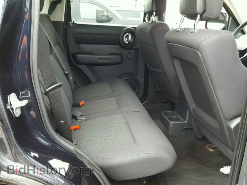 2011 Dodge NITRO (VIN 1D4PT4GK0BW514163) — photo 6 of 10