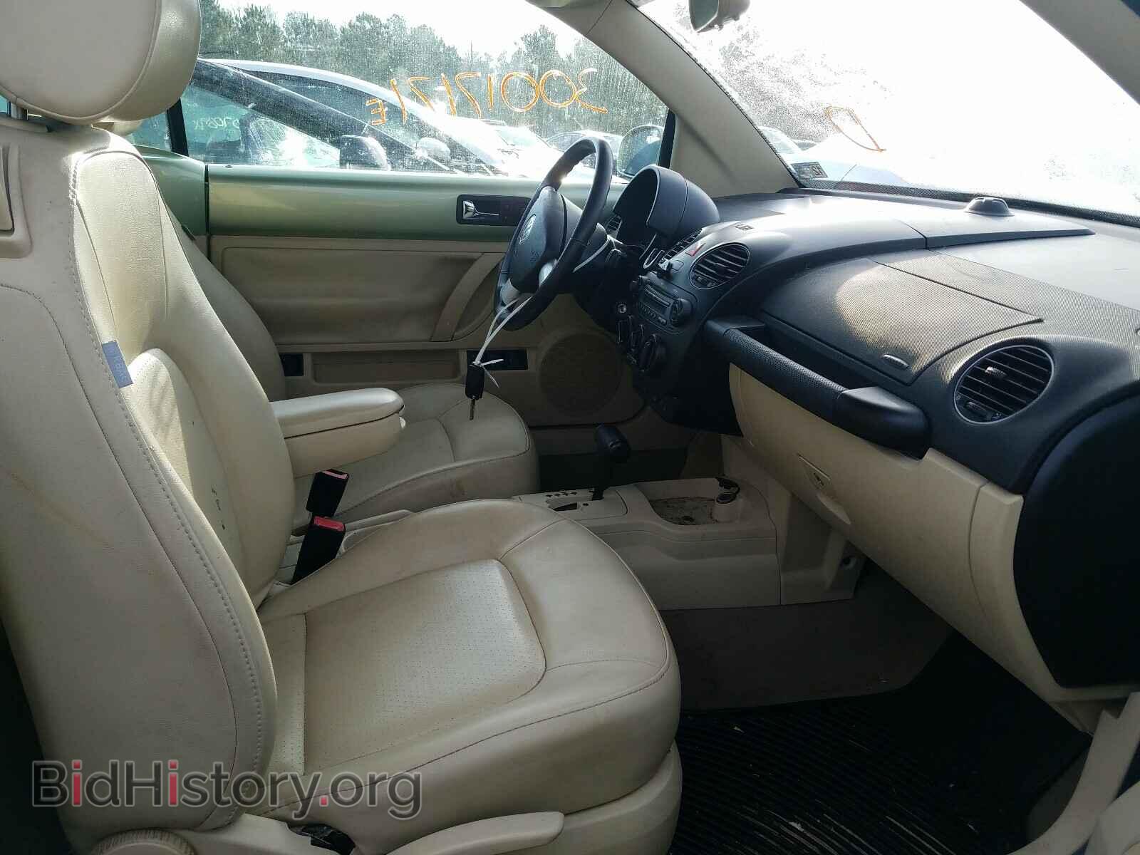 2009 VOLKSWAGEN BEETLE - VIN: 3VWRF31Y09M400708 - Фото 5
