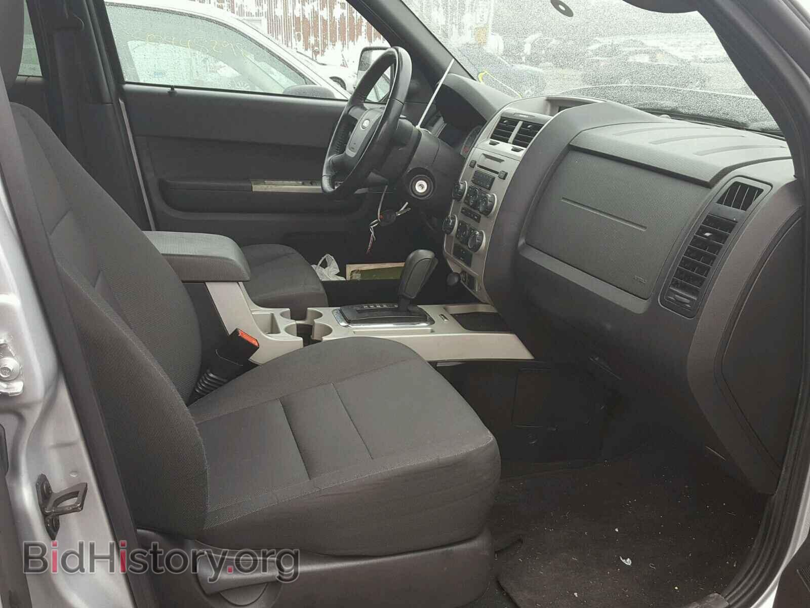 2011 FORD ESCAPE - VIN: 1FMCU0DGXBKA48049 - Photo 5
