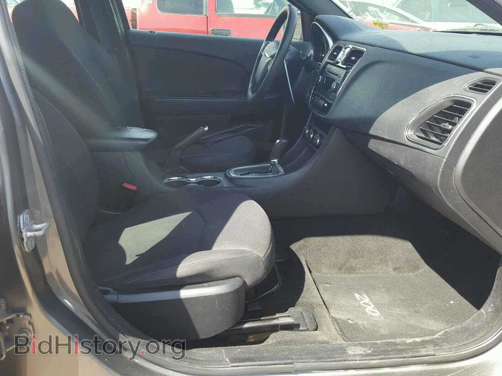 2012 CHRYSLER 200 - VIN: 1C3CCBAB8CN228825 - Фото 5
