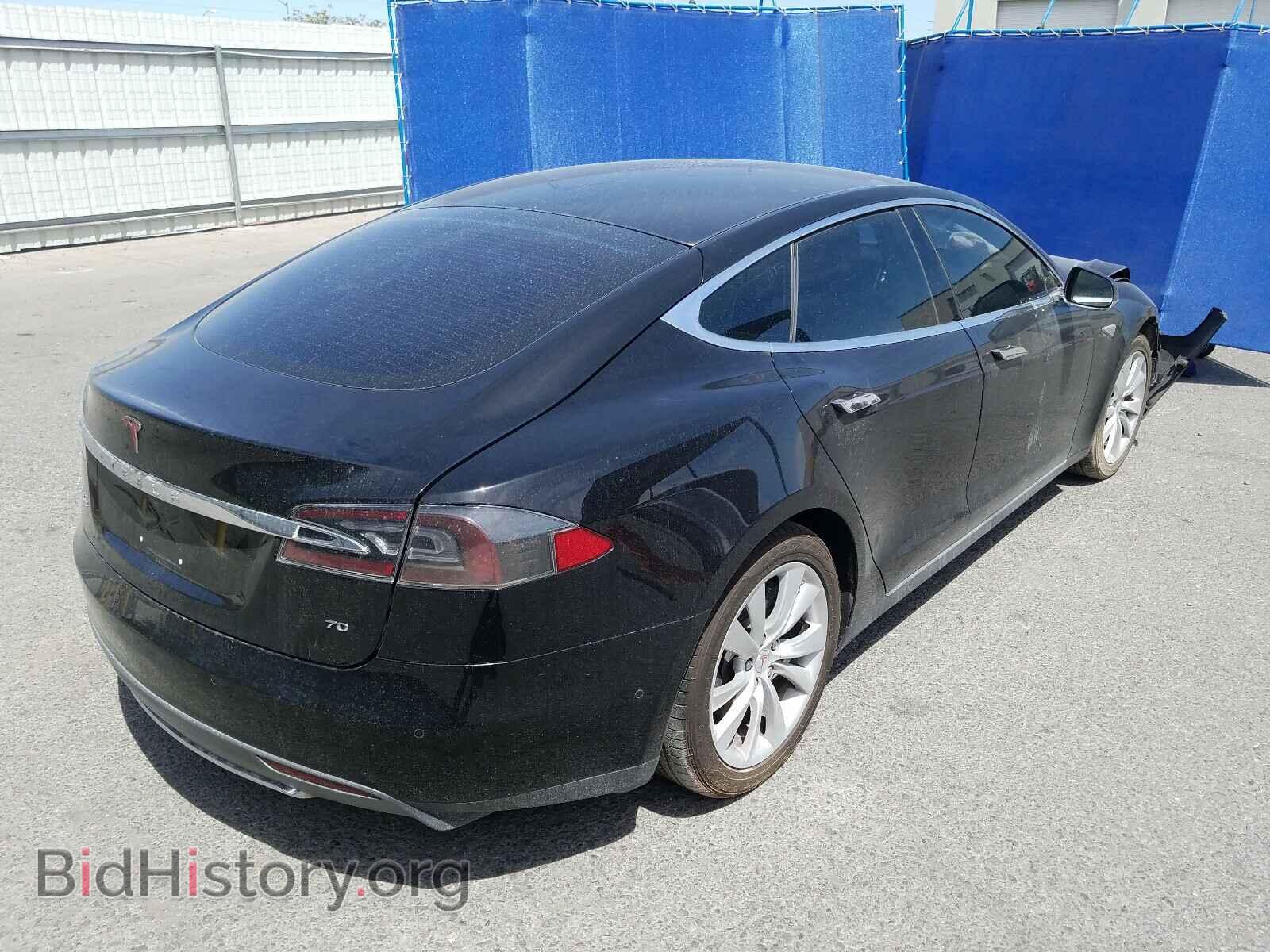 2015 TESLA MODEL S - VIN: 5YJSA1E16FF104161 - Photo 4