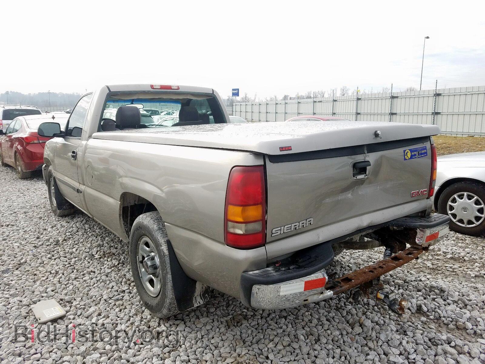 2003 GMC SIERRA - VIN: 1GTEC14V53E298724 - Фото 3