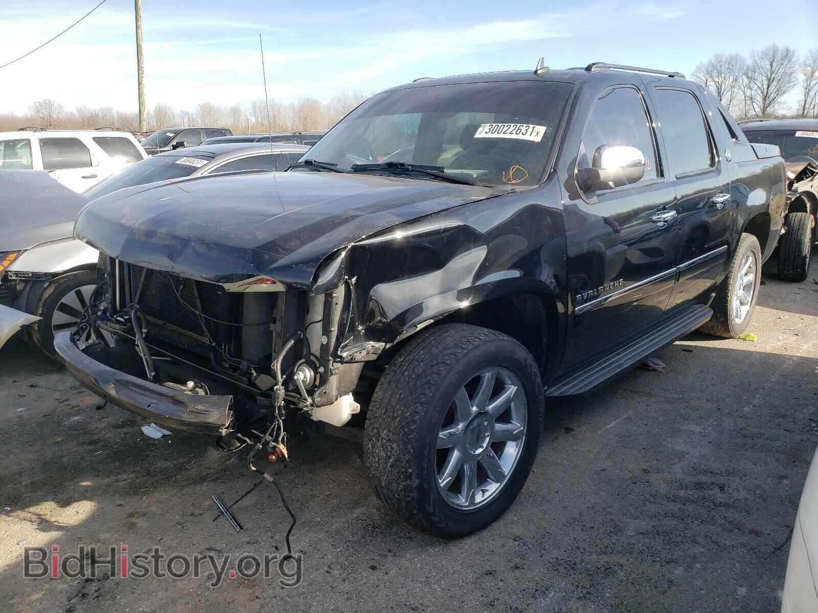 2013 CHEVROLET AVALANCHE - VIN: 3GNTKGE78DG167026 - Фото 2