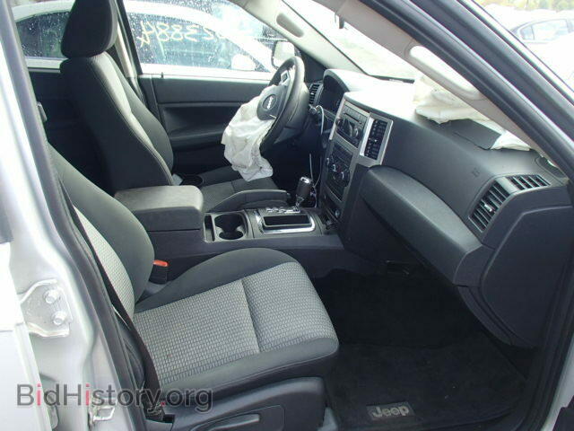 2008 JEEP CHEROKEE - VIN: 1J8GR48K28C143746 - Фото 5
