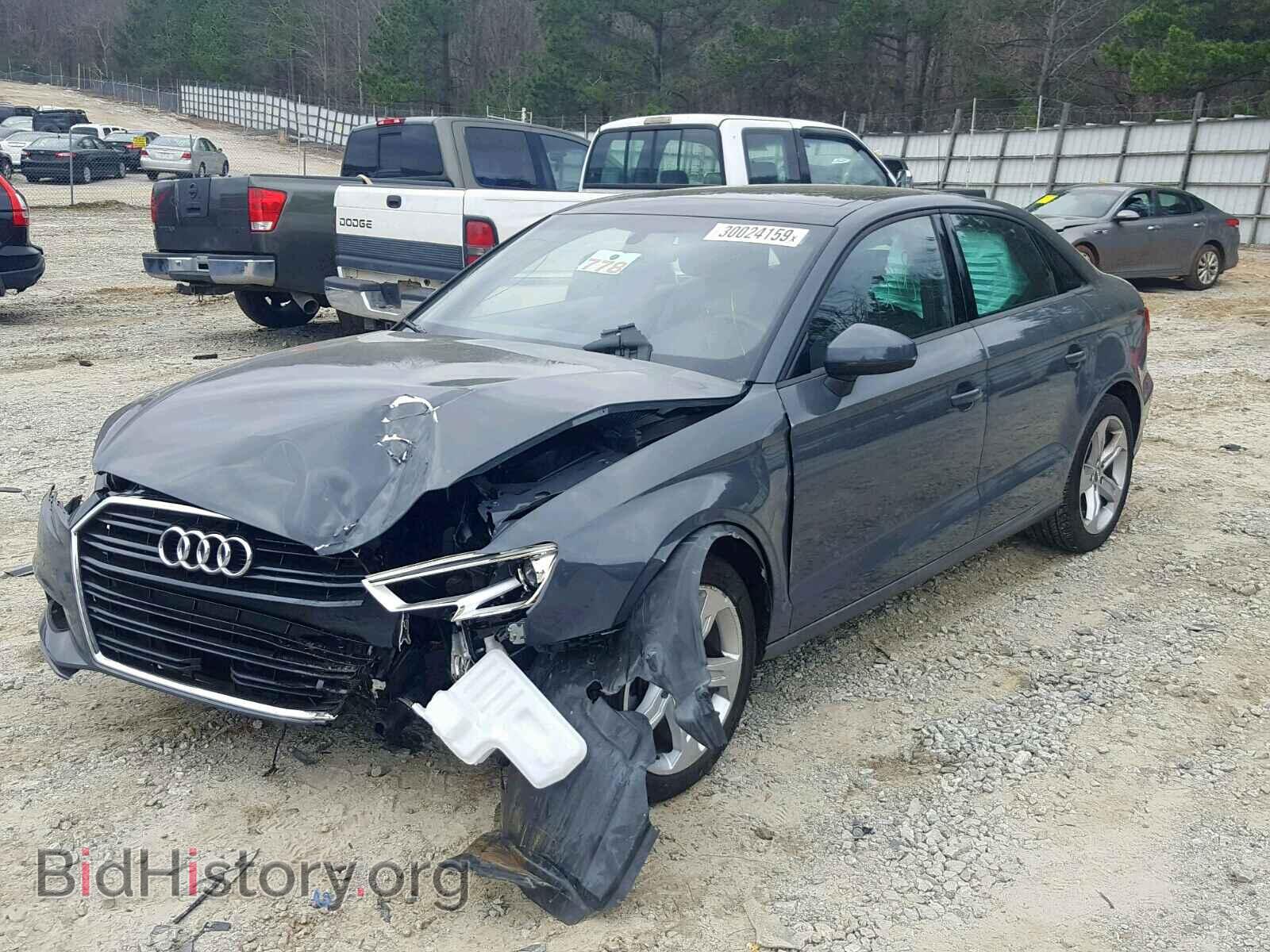 2017 AUDI A3 - VIN: WAUAUGFF2H1051404 - Фото 2
