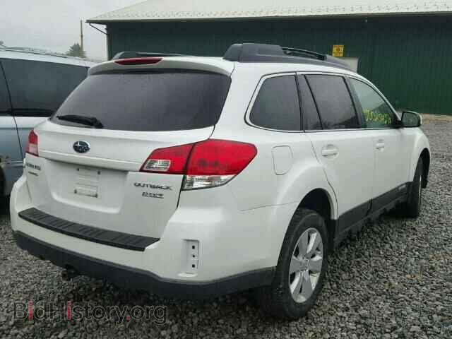 2011 SUBARU OUTBACK - VIN: 4S4BRBCC1B3420735 - Photo 4