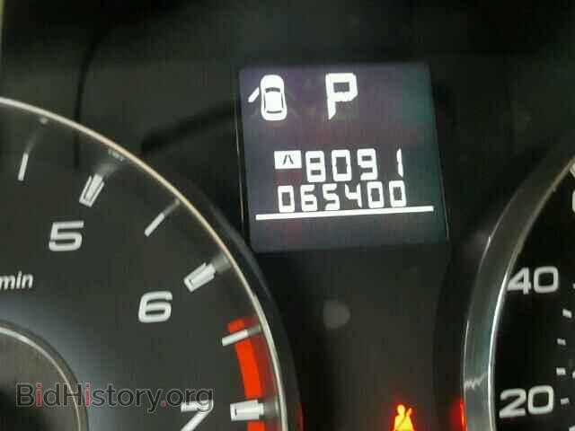 2011 SUBARU OUTBACK - VIN: 4S4BRBCC1B3420735 - Photo 8