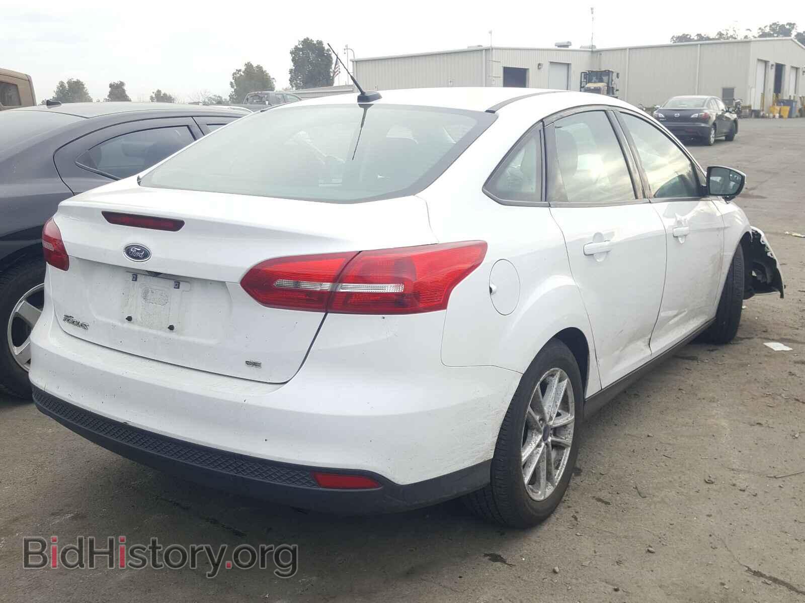 2017 FORD FOCUS - VIN: 1FADP3F2XHL304444 - Фото 4