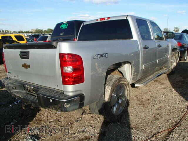 2011 CHEVROLET SILVERADO - VIN: 1GCPKSE33BF201026 - Фото 4