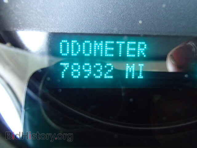 2011 CHEVROLET SILVERADO - VIN: 1GCPKSE33BF201026 - Фото 8