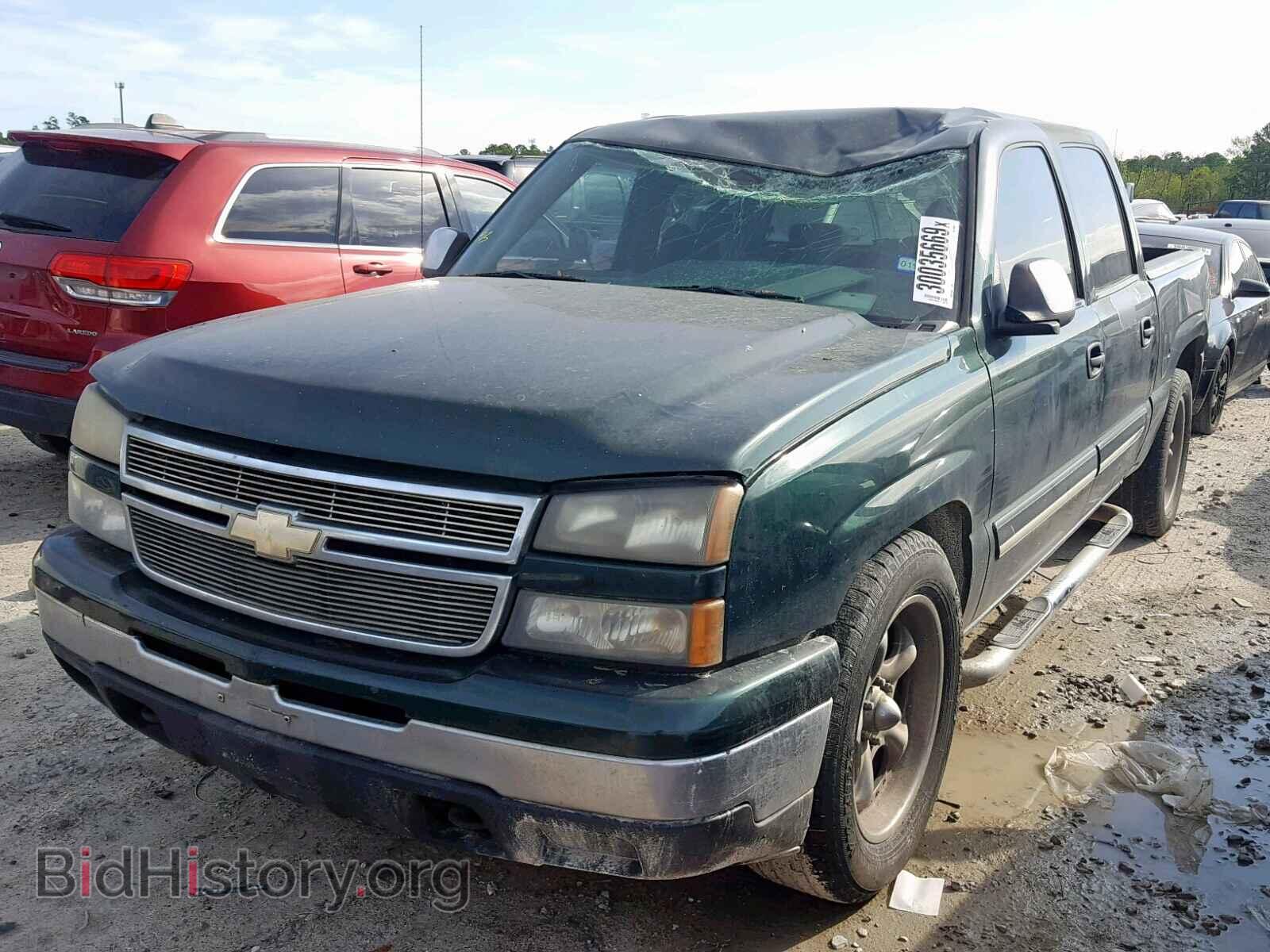 2006 CHEVROLET SILVERADO - VIN: 2GCEC13Z461290690 - Фото 2