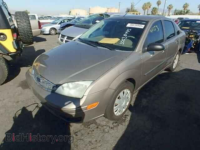 2005 FORD FOCUS - VIN: 1FAFP34N55W101705 - Фото 2