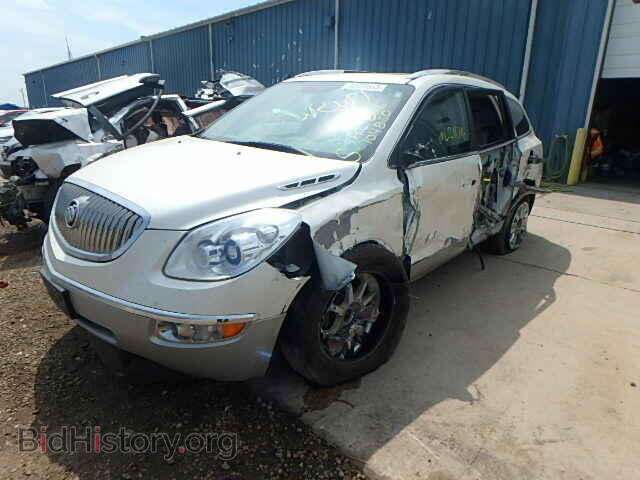 2011 BUICK ENCLAVE - VIN: 5GAKRCED3BJ104850 - Фото 2