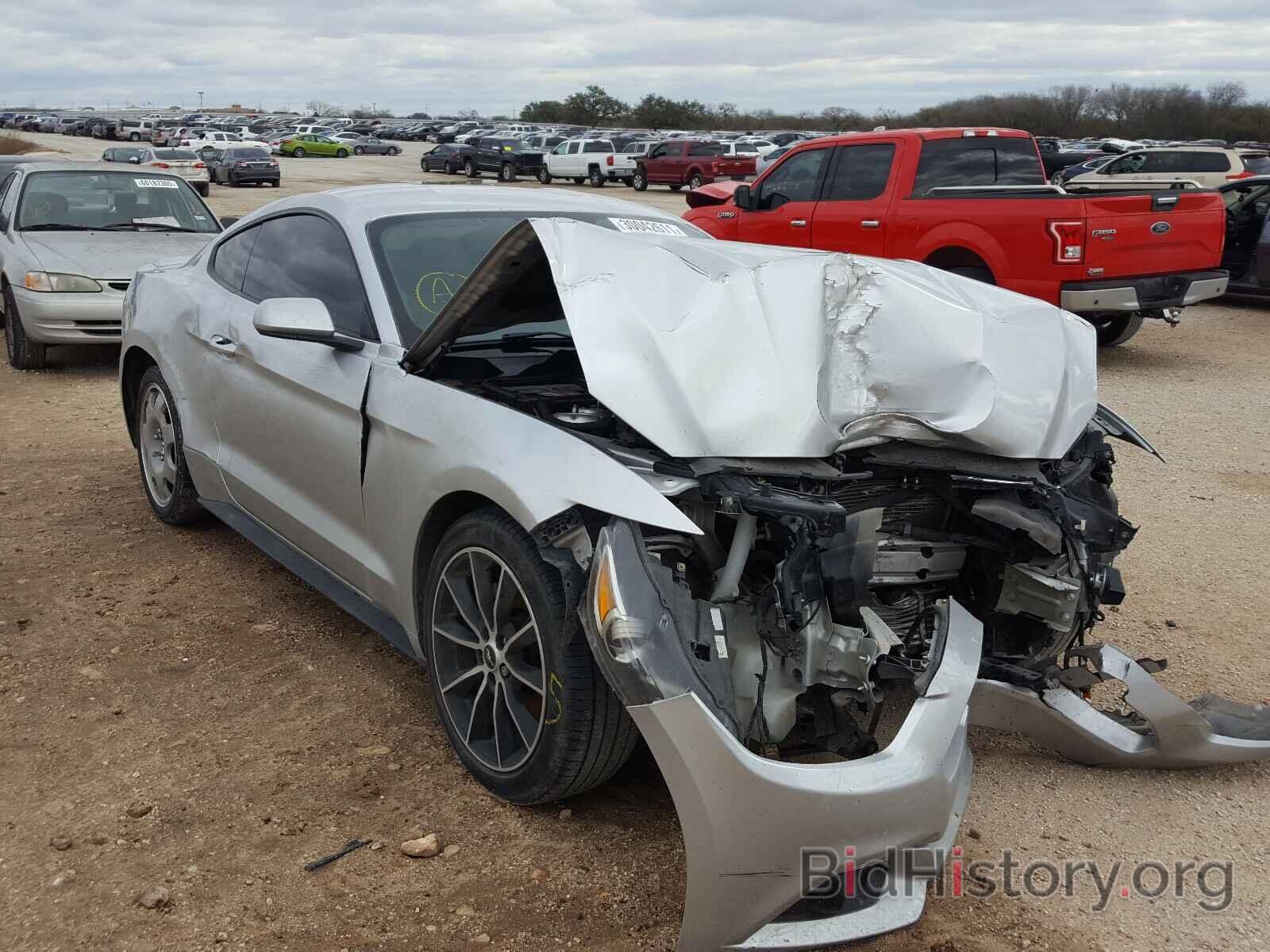 Photo 1FA6P8TH3G5225148 - FORD MUSTANG 2016
