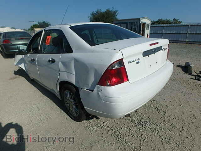 2005 FORD FOCUS - VIN: 1FAFP34N55W152881 - Фото 3