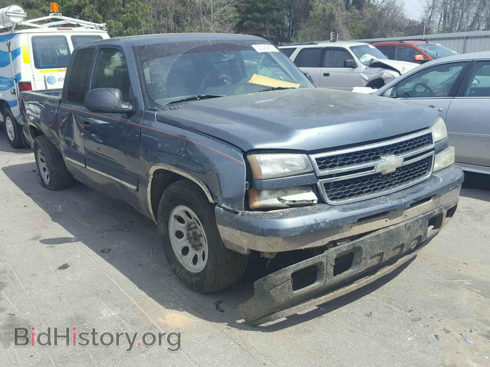 Photo 1GCEC19Z56Z263027 - CHEVROLET SILVERADO 2006