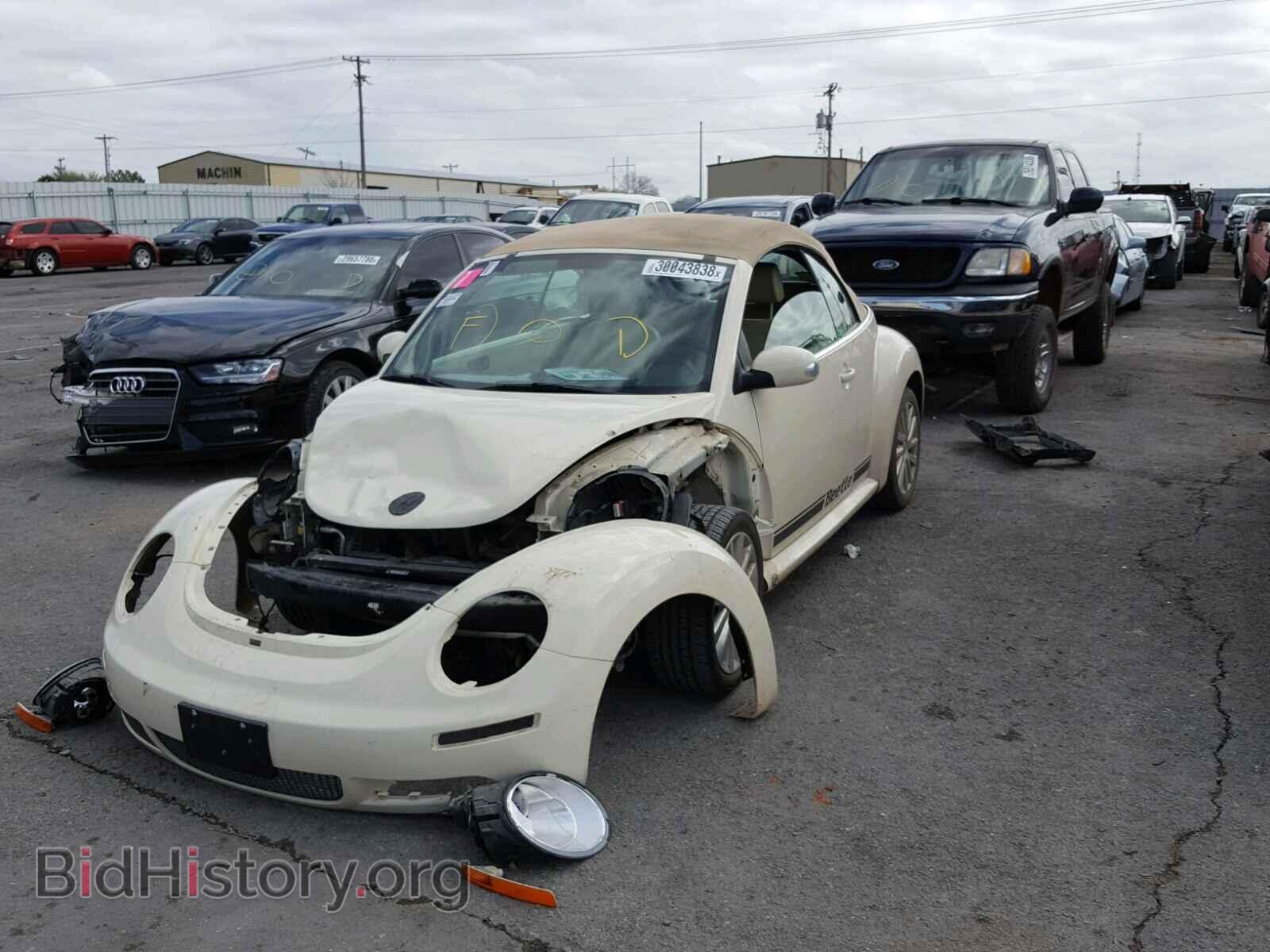 2008 VOLKSWAGEN BEETLE - VIN: 3VWRF31Y28M411367 - Фото 2