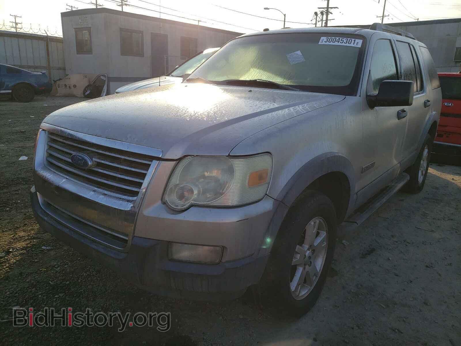 2006 FORD EXPLORER - VIN: 1FMEU63E46UB55085 - Фото 2