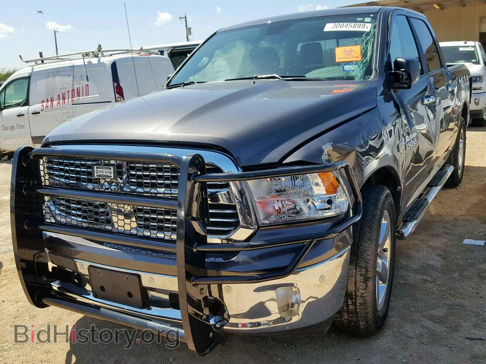2016 RAM 1500 SLT - VIN: 1C6RR6LT7GS262867 - Фото 2