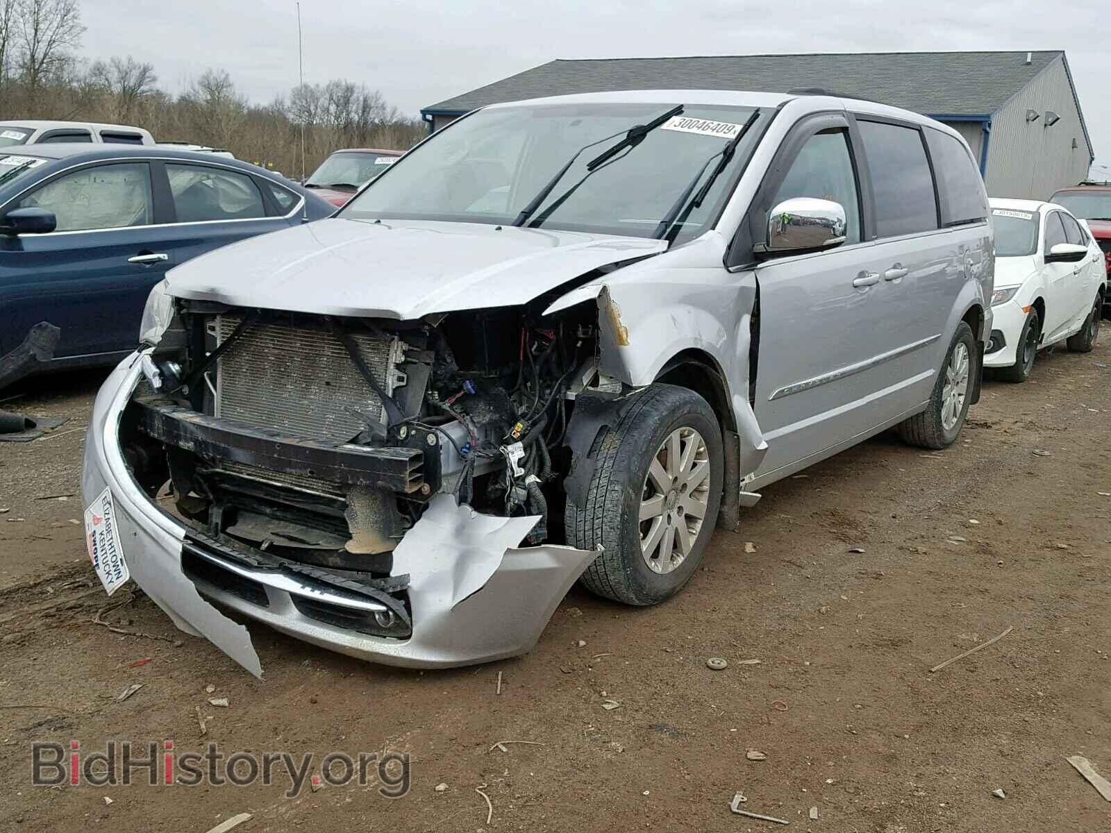 2011 CHRYSLER TOWN & COU - VIN: 2A4RR8DG9BR613241 - Фото 2