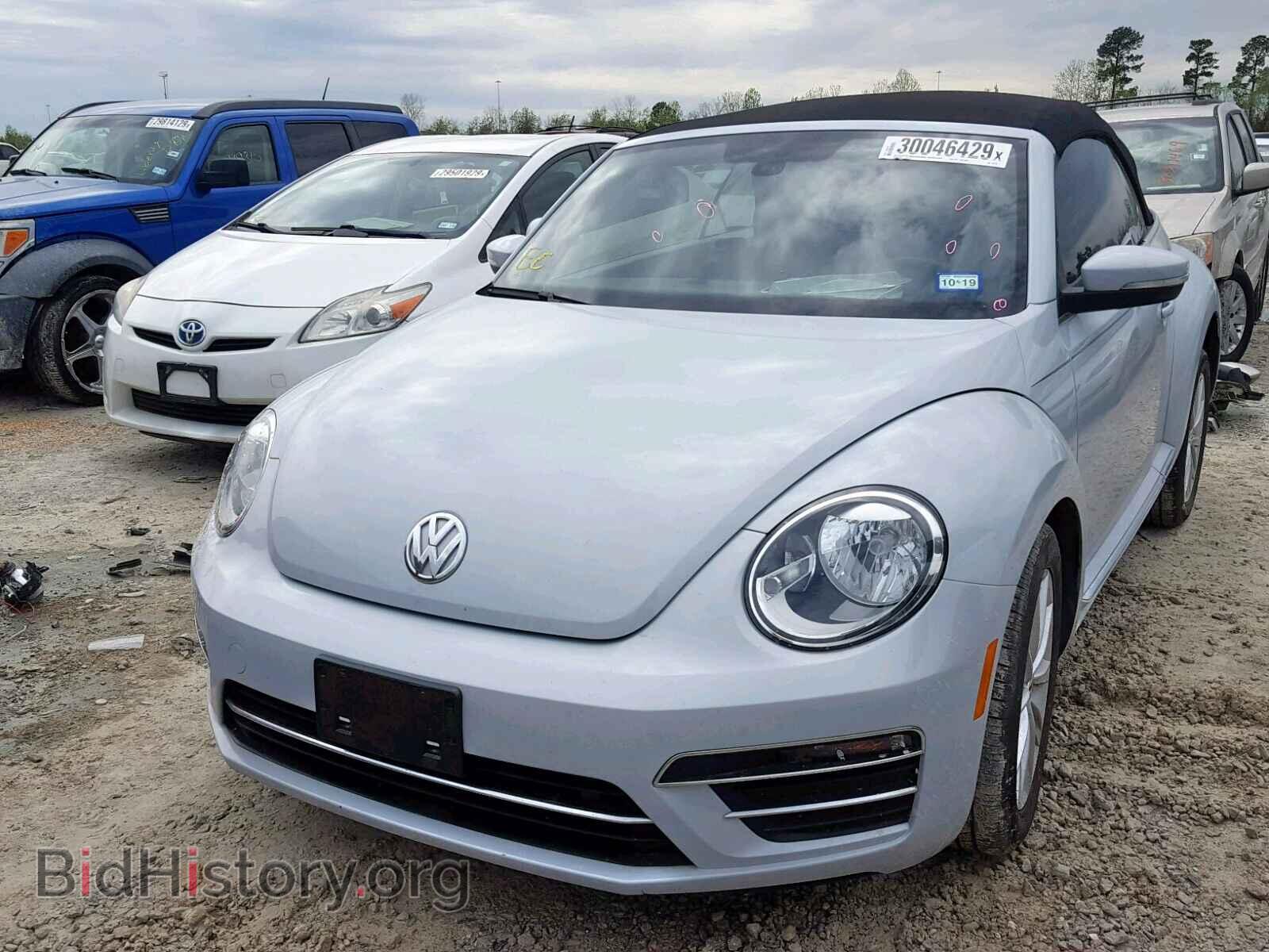 2017 VOLKSWAGEN BEETLE - VIN: 3VW517AT6HM822778 - Фото 2
