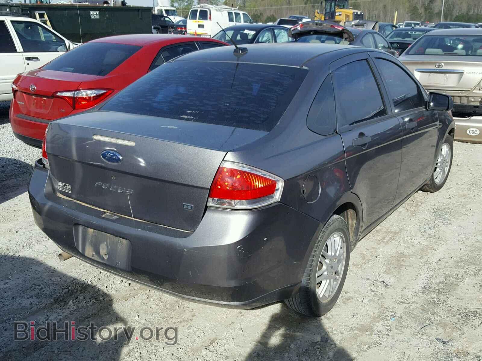 2009 FORD FOCUS - VIN: 1FAHP35N09W267305 - Photo 4