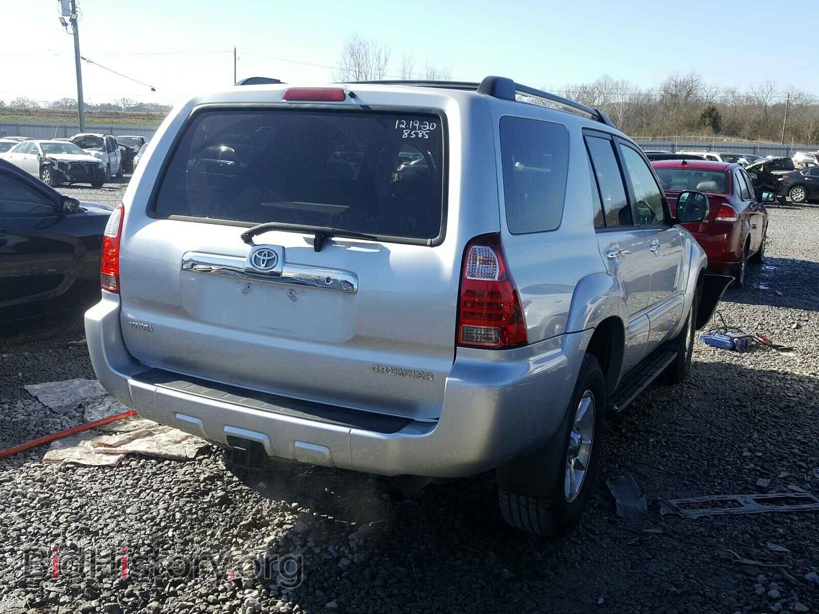 2007 TOYOTA 4RUNNER - VIN: JTEBU14RX78098585 - Фото 4