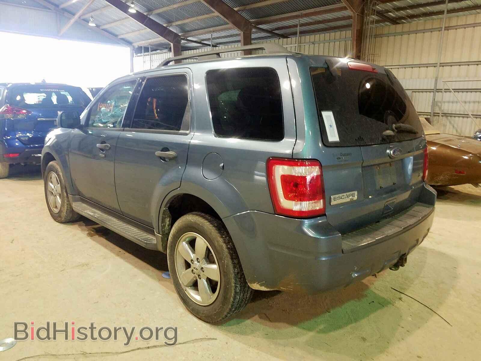 2011 FORD ESCAPE - VIN: 1FMCU0DG0BKC36238 - Фото 3