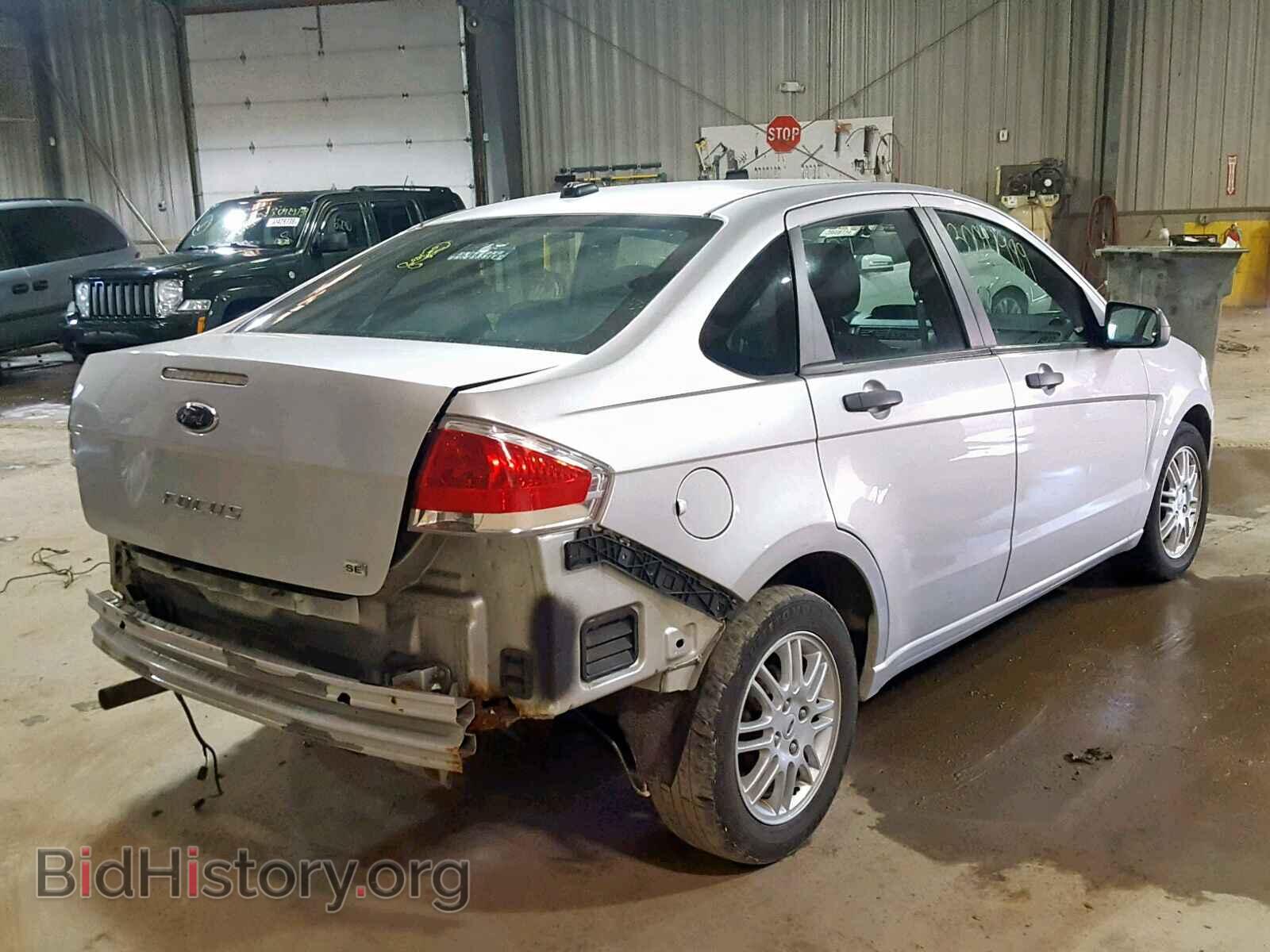2011 FORD FOCUS SE - VIN: 1FAHP3FN8BW195130 - Фото 4