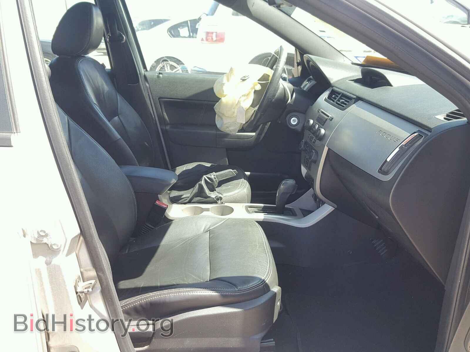 2010 FORD FOCUS - VIN: 1FAHP3GN4AW196613 - Photo 5