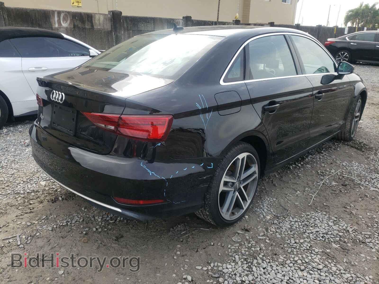 2019 AUDI A3 - VIN: WAUAUGFF0K1028775 - Фото 4