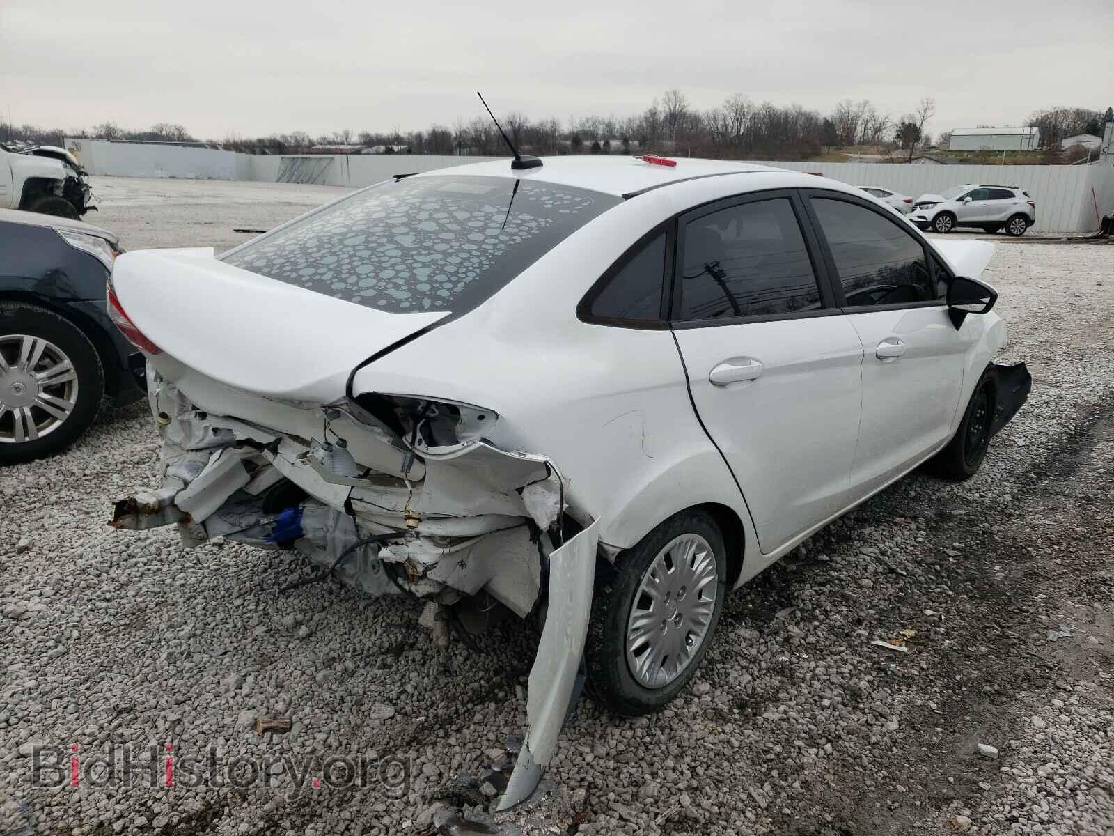 2016 FORD FIESTA - VIN: 3FADP4AJ2GM104224 - Фото 4