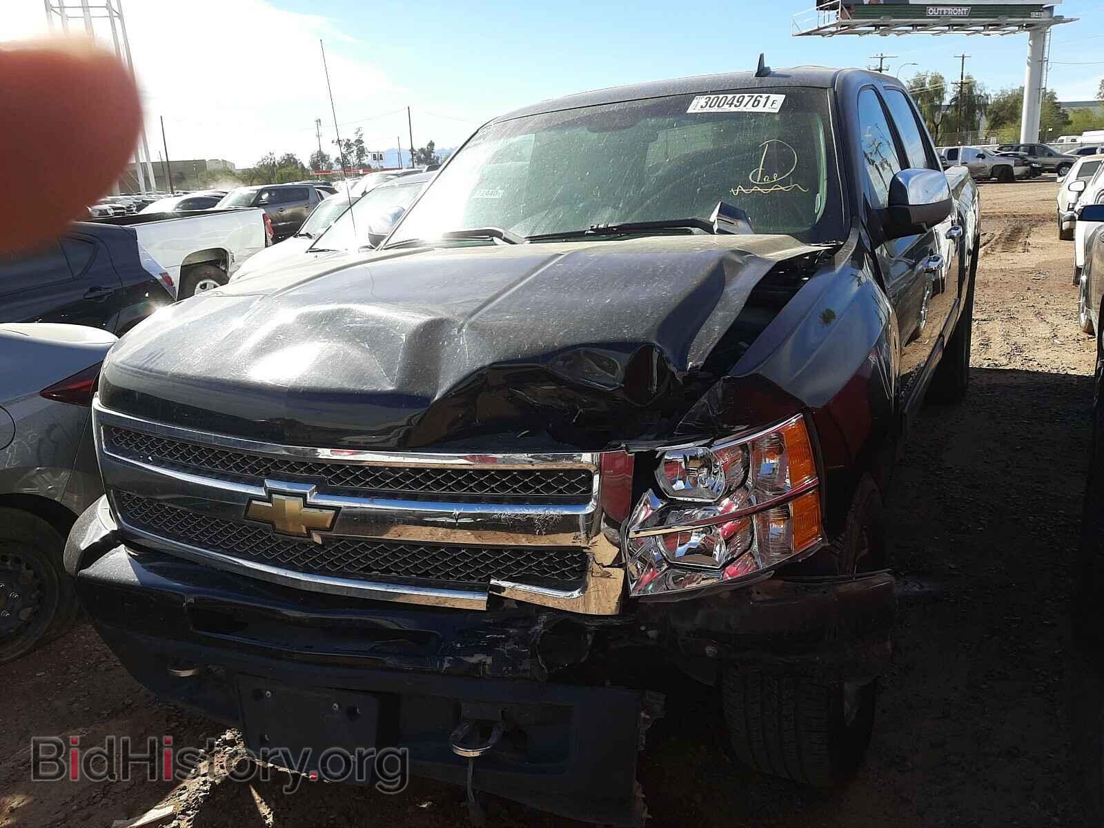 2011 CHEVROLET SILVERADO - VIN: 3GCPKTE31BG366920 - Фото 2