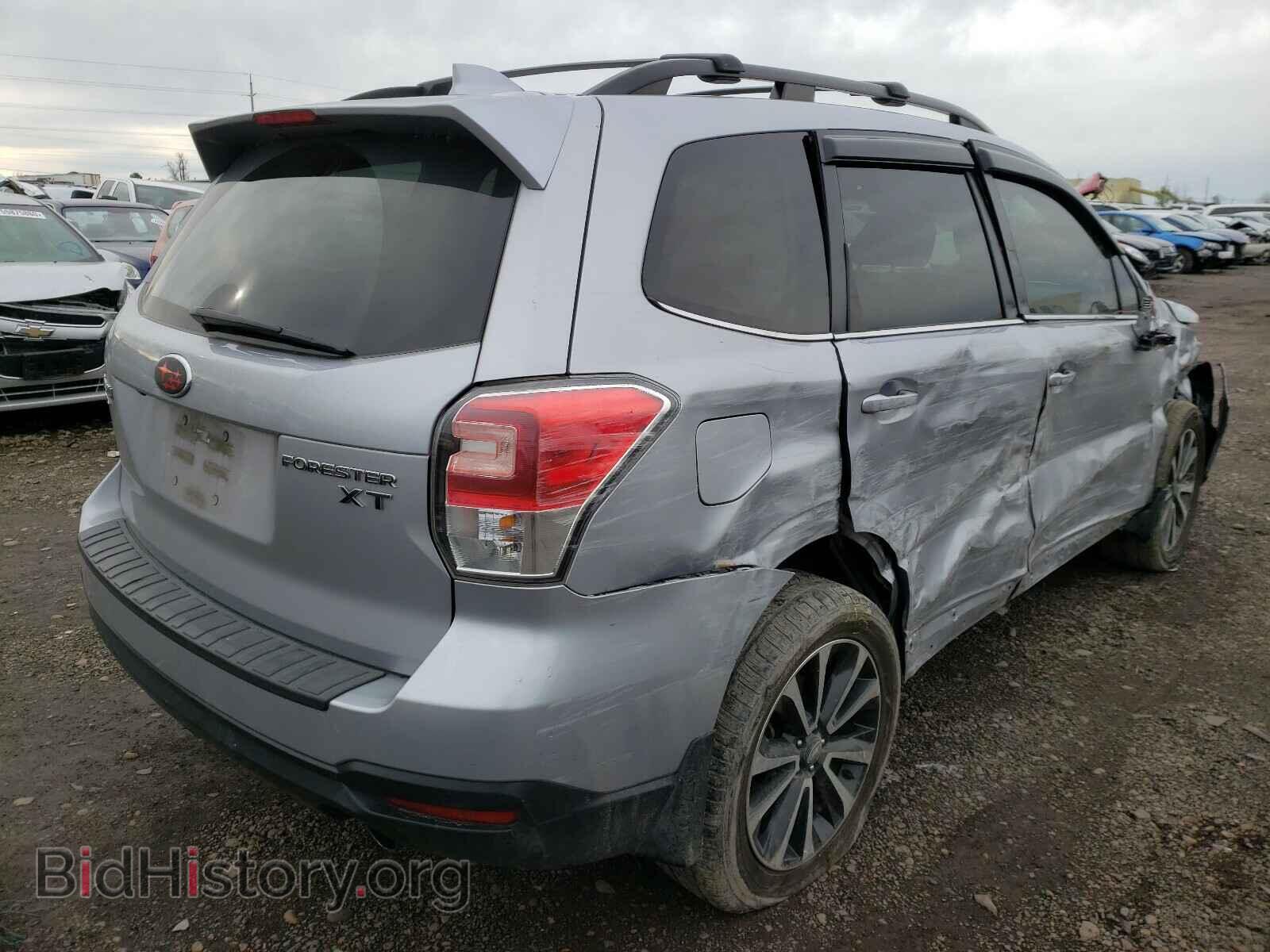 2017 SUBARU FORESTER - VIN: JF2SJGEC5HH544879 - Фото 4