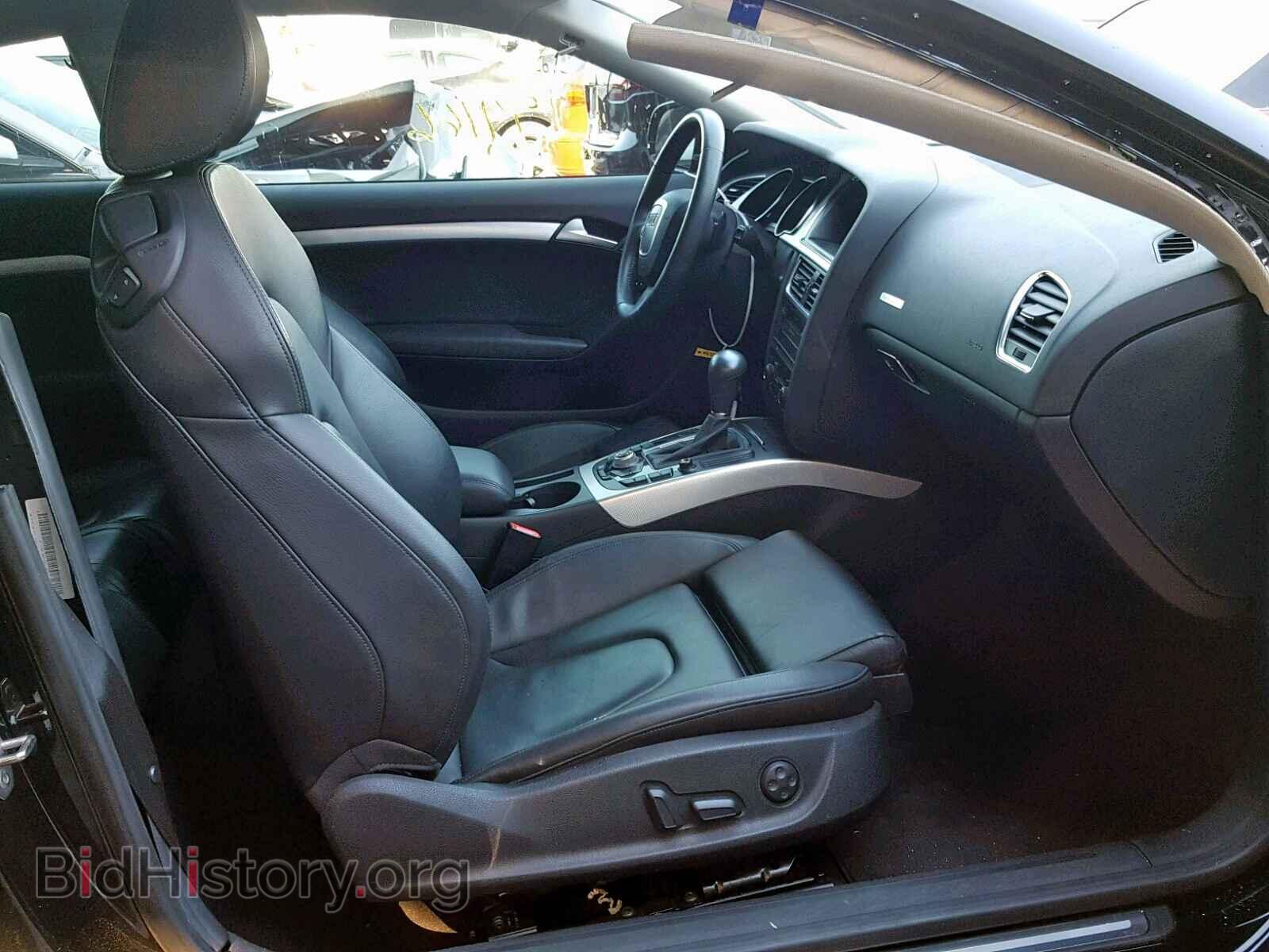 2011 AUDI A5 PREMIUM - VIN: WAULFAFR8BA027643 - Фото 5