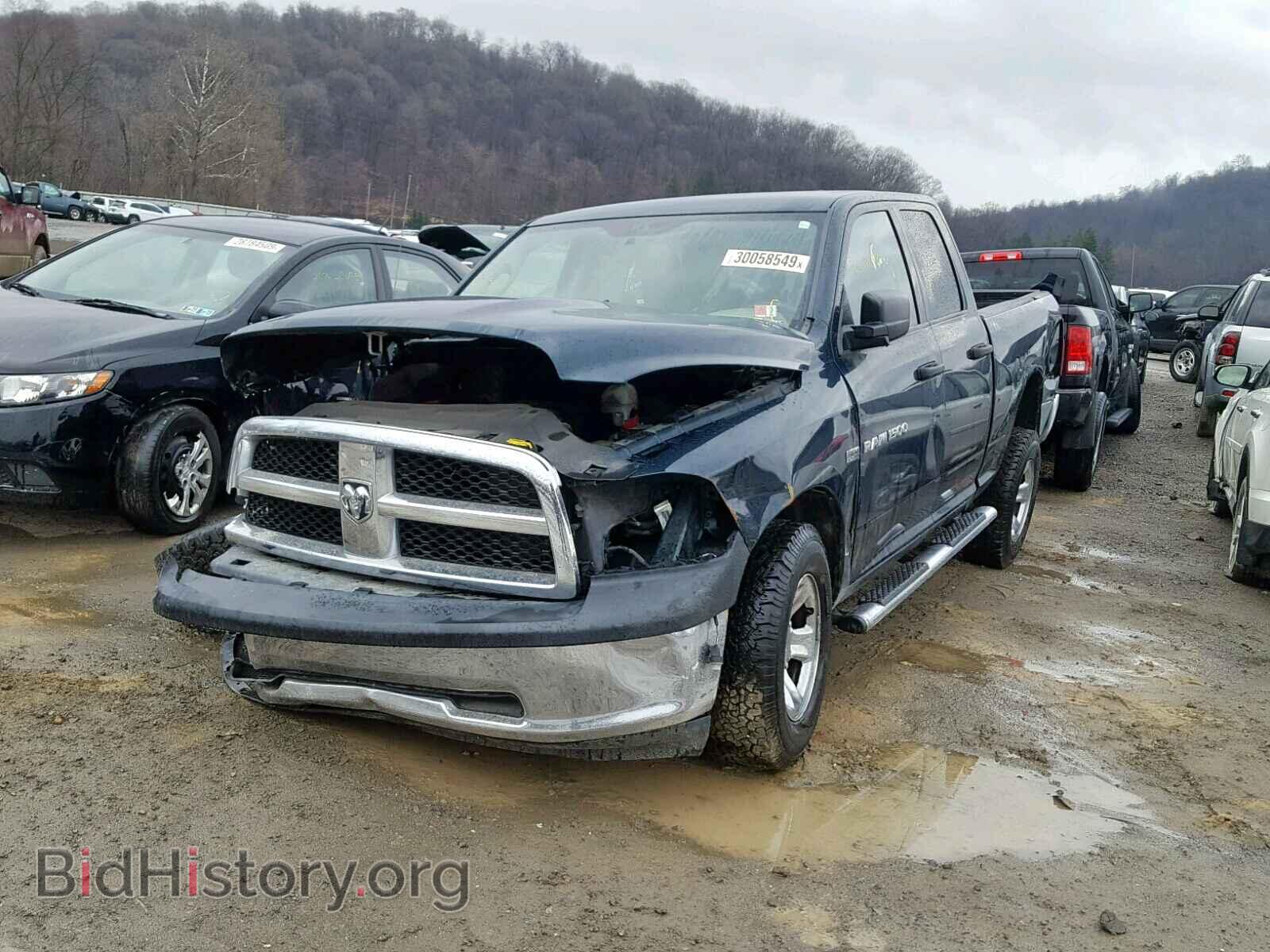 2011 DODGE RAM 1500 - VIN: 1D7RV1GT3BS528353 - Фото 2