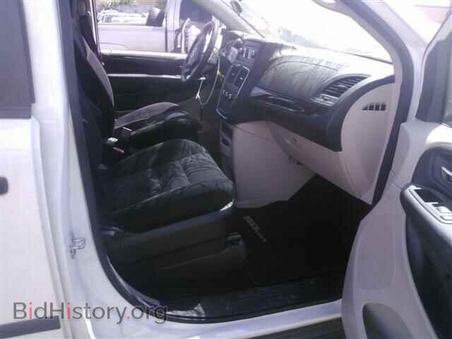 2014 DODGE CARAVAN - VIN: 2C4RDGBG9ER450452 - Фото 5