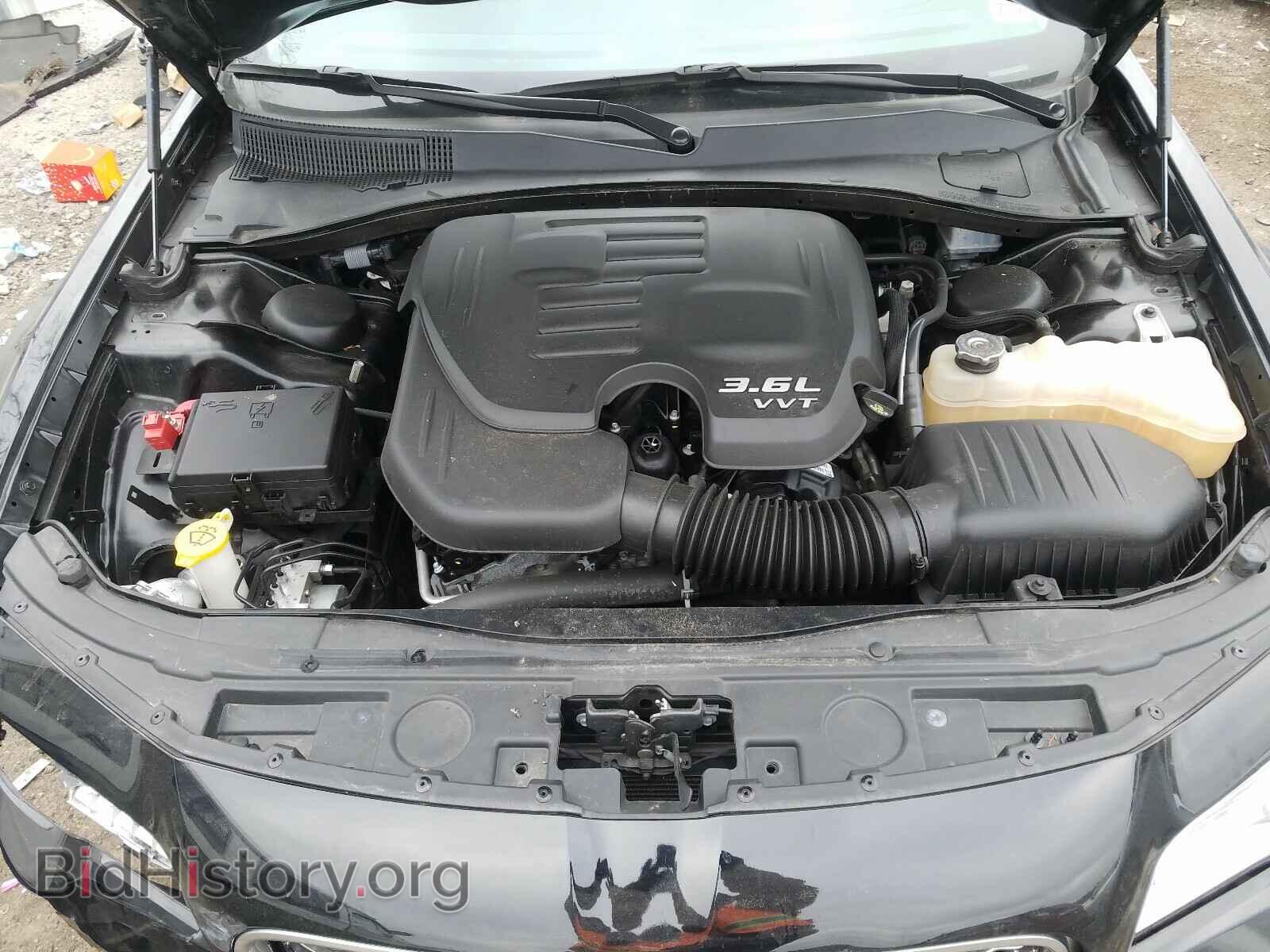 2019 CHRYSLER 300 - VIN: 2C3CCAAG6KH556015 - Фото 7