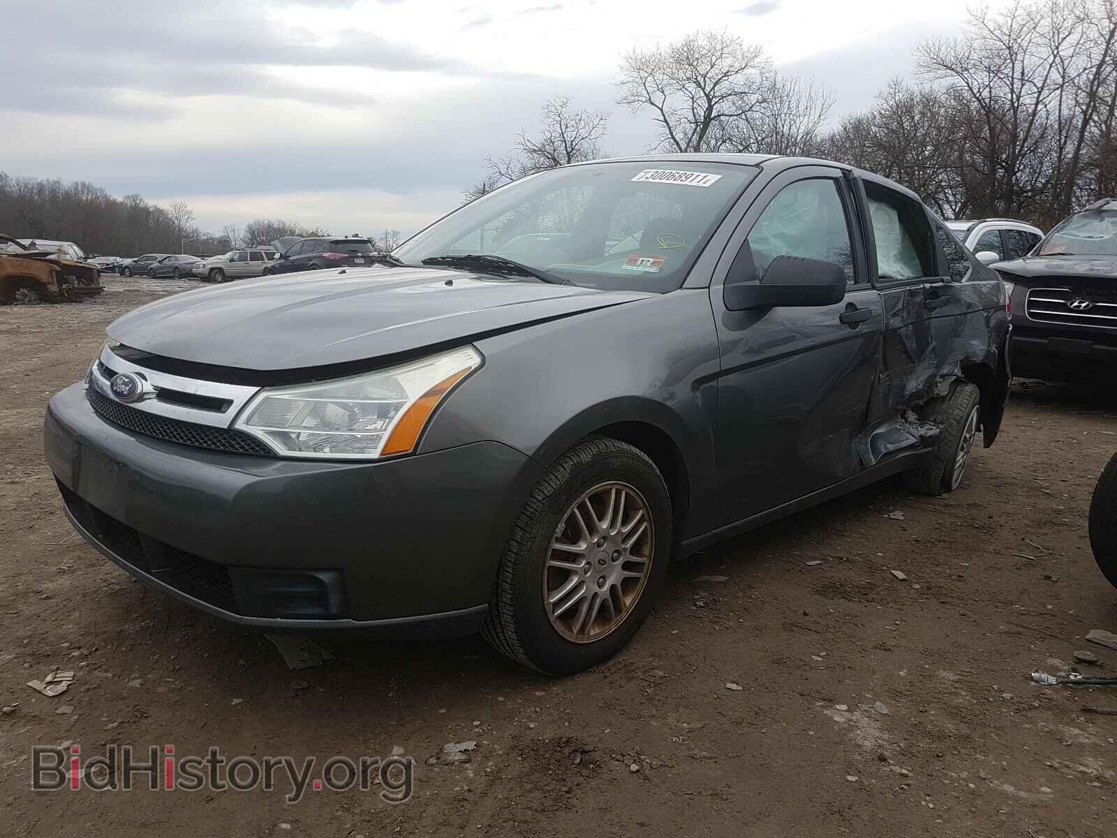 2011 FORD FOCUS - VIN: 1FAHP3FN9BW142940 - Фото 2