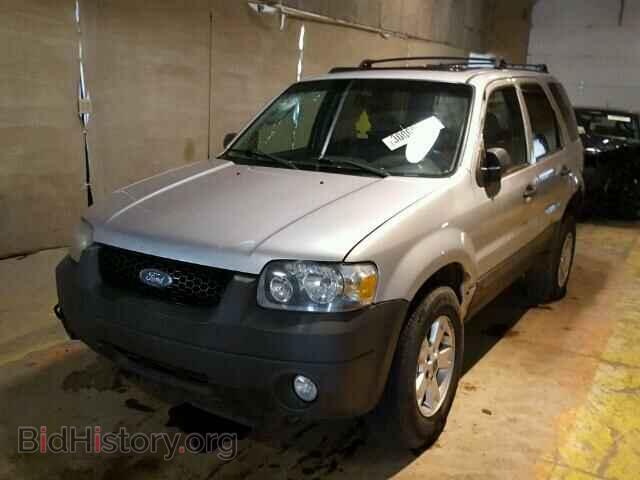2007 FORD ESCAPE - VIN: 1FMYU93177KB44199 - Фото 2